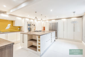 Photo 31- click for photo gallery